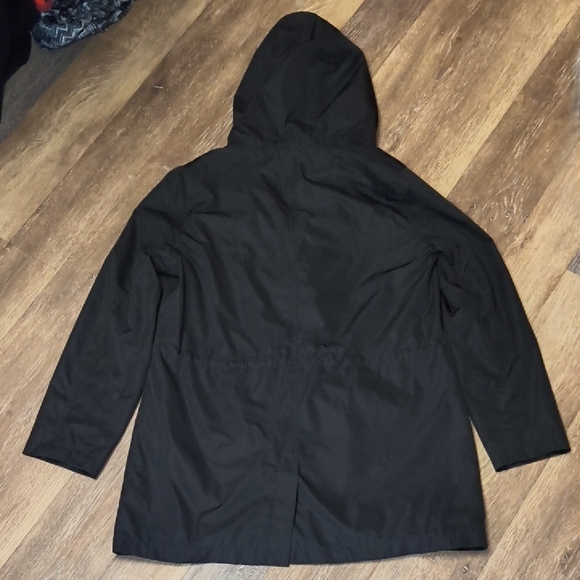 Time and Tru Women's Black Utility Jacket with Hood - Picture 4 of 5